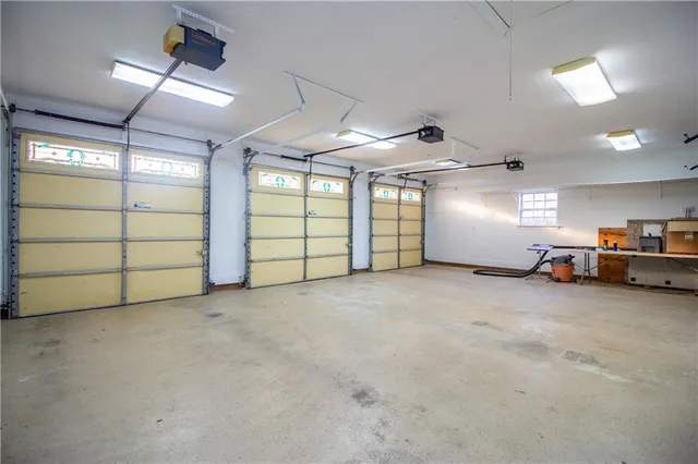 $480,000 | 108 Lake Ridge Drive, Laplace, LA 70068