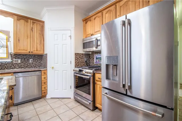 $480,000 | 108 Lake Ridge Drive, Laplace, LA 70068