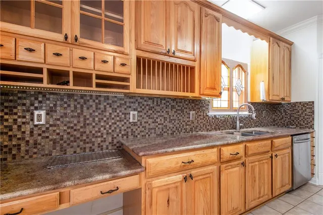 $480,000 | 108 Lake Ridge Drive, Laplace, LA 70068