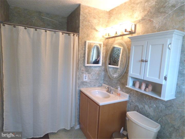 4917 A Dunbarton Road Mount Laurel, NJ 08054 - Photo 15 of 25 Master Bathroom