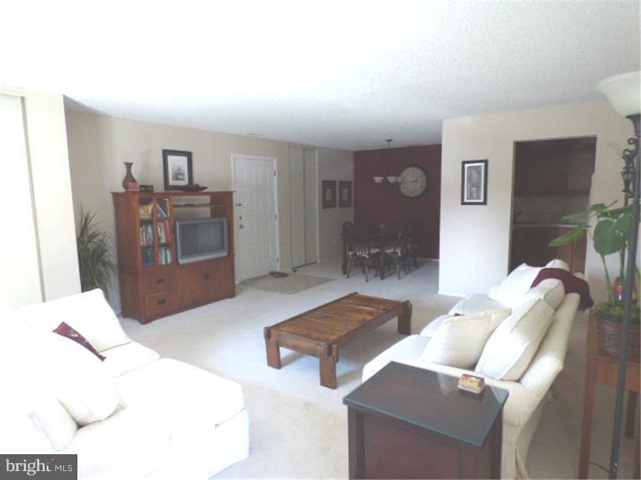 4917 A Dunbarton Road Mount Laurel, NJ 08054 - Photo 7 of 25 Living Room