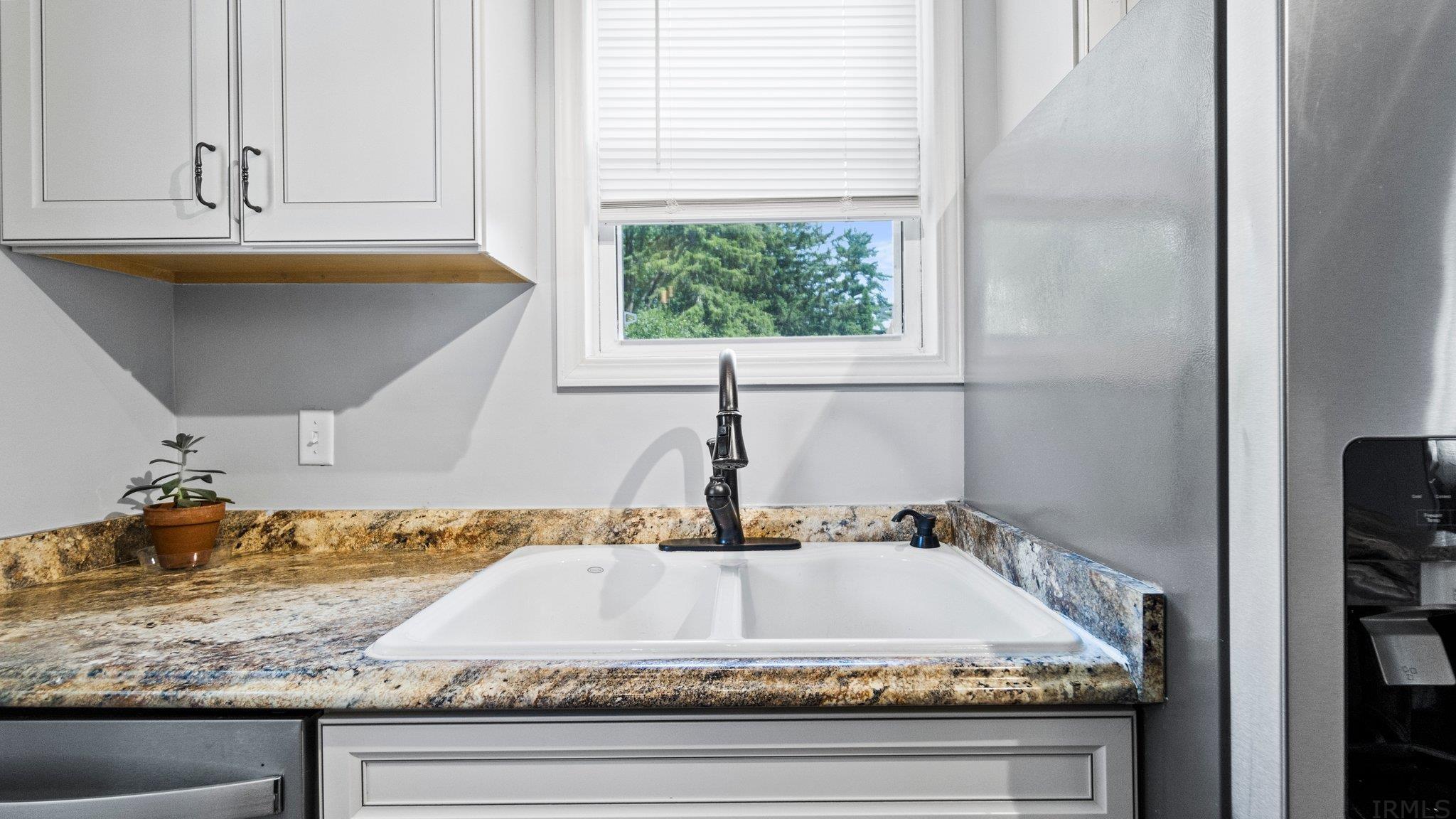 3011 Getz Road Fort Wayne, IN 46804 - Photo 17 of 29