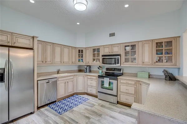 $8,000 | 5080 Harmony Circle, Unit 103, Vero Beach, FL 32967