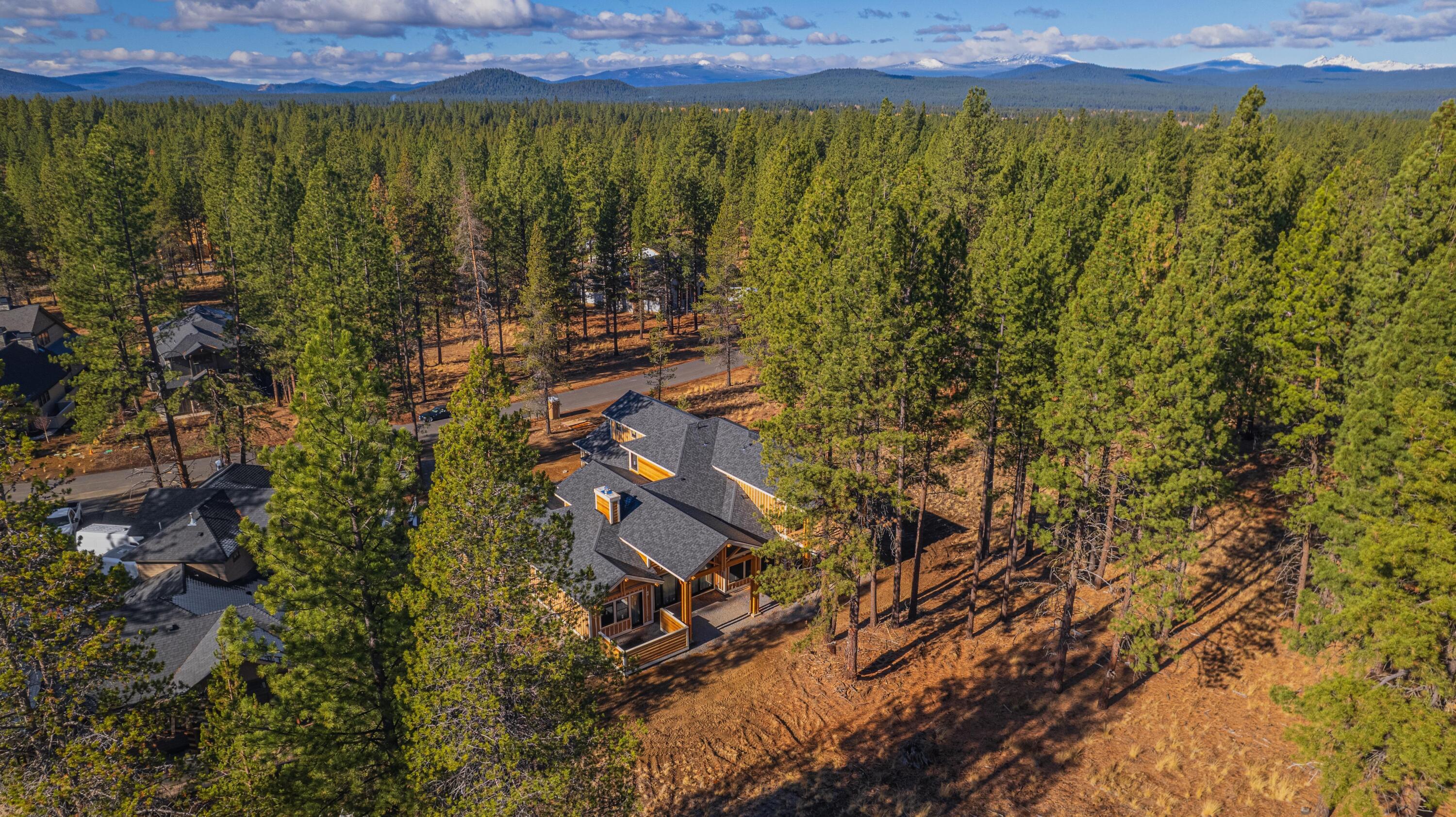 56337 Mirror Rock Loop, Unit 334 Bend, OR 97707 - Photo 16 of 34 Aerial back 334