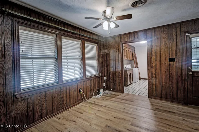 $595,000 | 1229 Holly Bush Road, Brandon, MS 39047