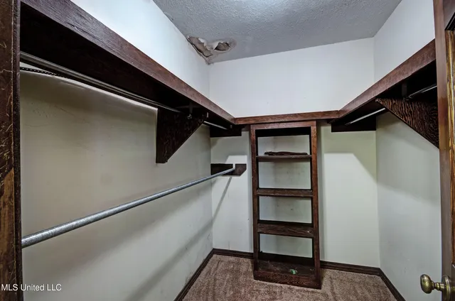 $595,000 | 1229 Holly Bush Road, Brandon, MS 39047