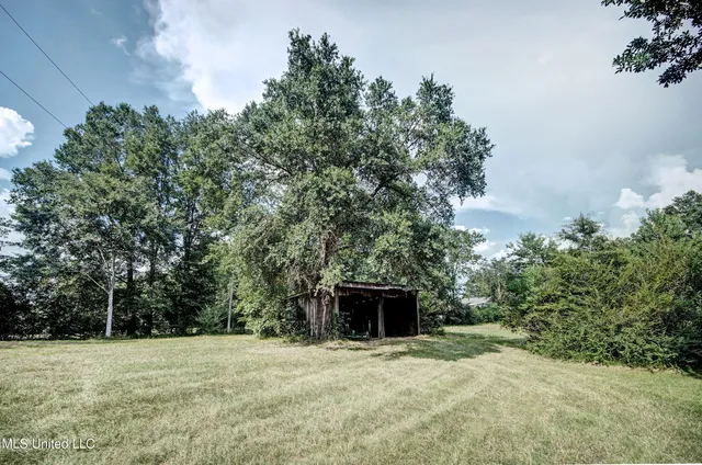 $595,000 | 1229 Holly Bush Road, Brandon, MS 39047
