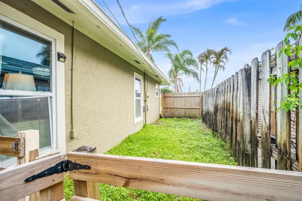 $849,900 | 4167 Russell Street, Jupiter, FL 33469