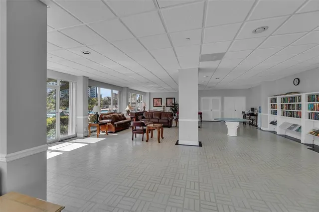 $2,400 | 405 North Ocean Boulevard, Unit 727, Pompano Beach, FL 33062