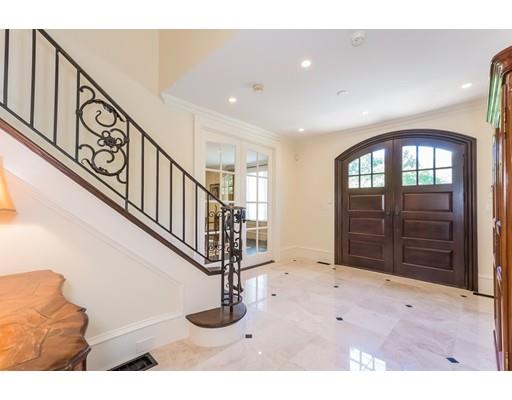 72 Drumlin Road Newton, MA 02459 - Photo 3 of 28