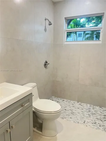 $3,300 | 3050 Virginia Street, Unit FRONT, Miami, FL 33133