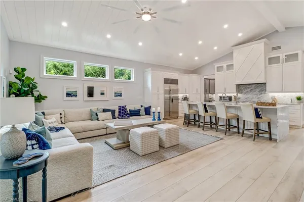 $10,000 | 5130 Alpha Court, Naples, FL 34105
