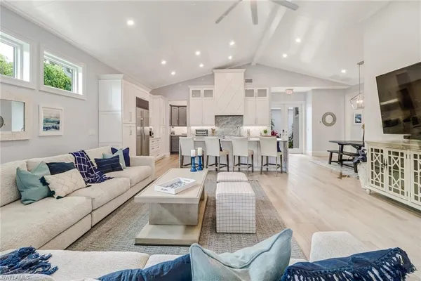 $10,000 | 5130 Alpha Court, Naples, FL 34105