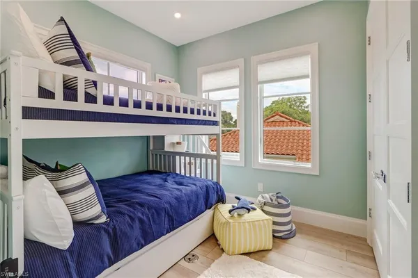 $10,000 | 5130 Alpha Court, Naples, FL 34105