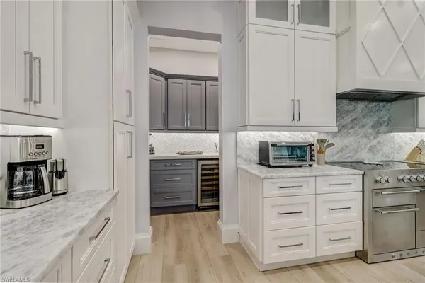 $10,000 | 5130 Alpha Court, Naples, FL 34105