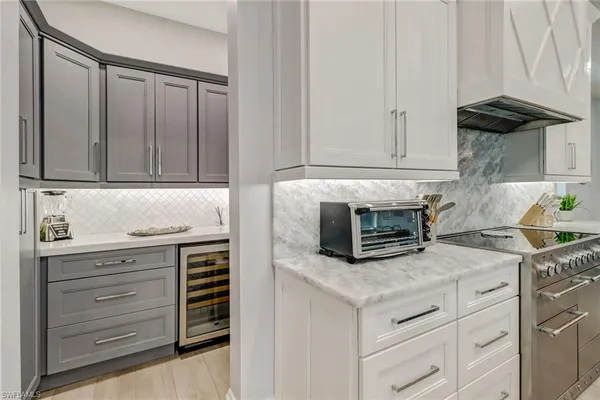 $10,000 | 5130 Alpha Court, Naples, FL 34105