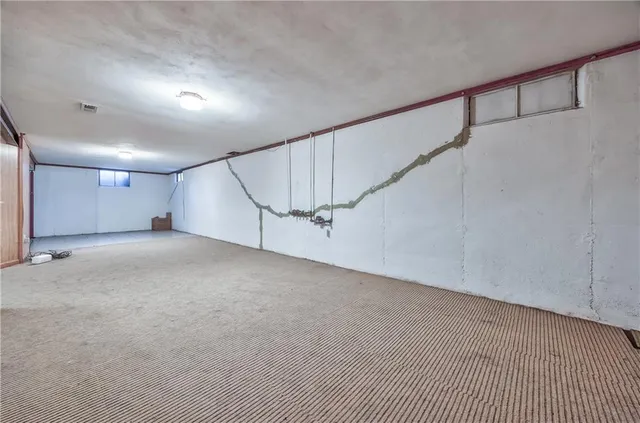 $200,000 | 3606 South Spring Street, Independence, MO 64055