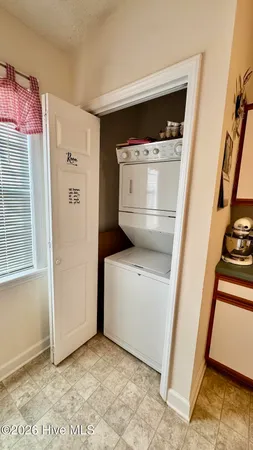 $1,325 | 601 Peletier Loop Road, Unit J 57, Peletier, NC 28584