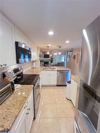 $2,195 | 6721 121st Avenue, Unit E, Largo, FL 33773