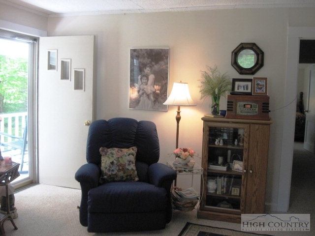 136 Davis Gentry Road Lansing, NC 28643 - Photo 3 of 14 Gallery Image 3