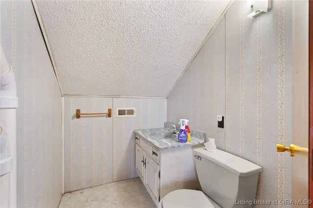 $180,000 | 1201 Owans Lane Northeast, Corydon, IN 47112