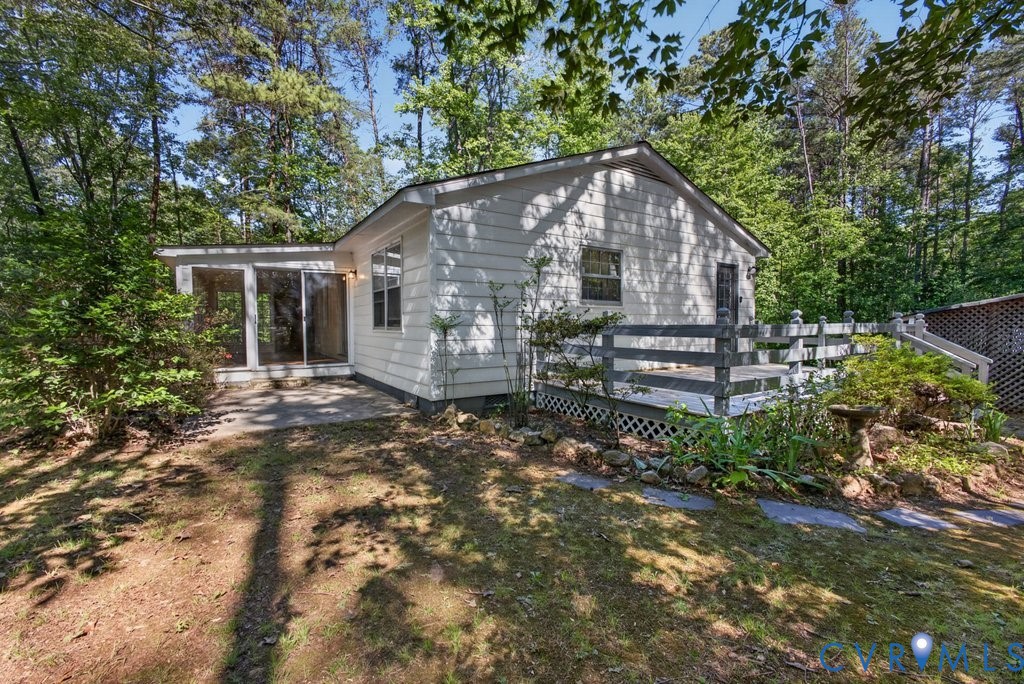 15427 Hopeful Church Road Bumpass, VA 23024 - Photo 2 of 24