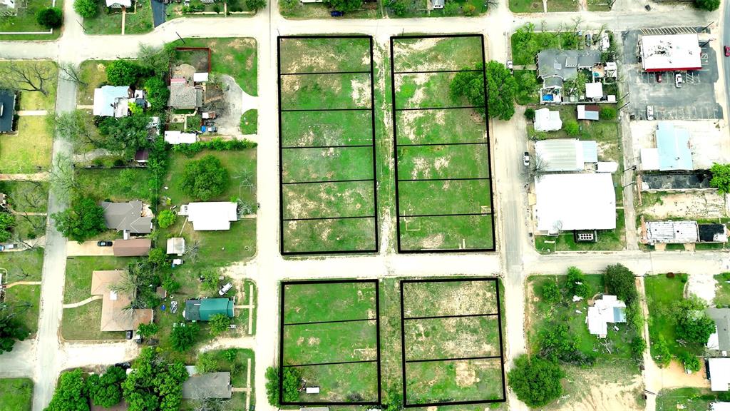 1304 South High Street Brady, TX 76825 - Photo 7 of 8 a view of a garden
