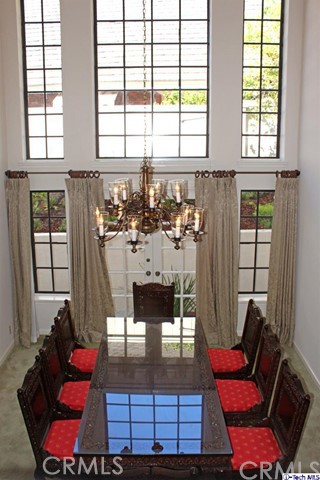 849 Moorside Drive Glendale, CA 91207 - Photo 18 of 19 a living room with furniture and a table