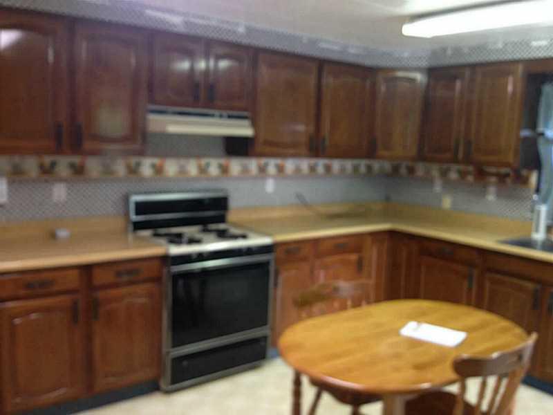 23 Fishpot Road Fredericktown, PA 15368 - Photo 6 of 14 Kitchen.
