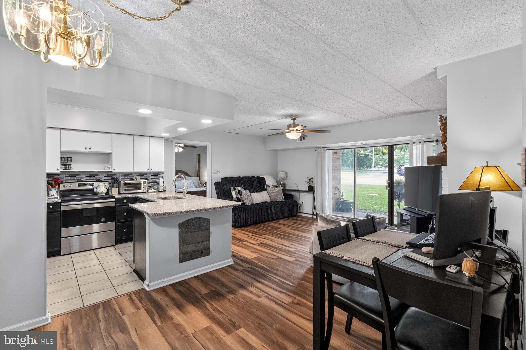 710 Washington Place, Unit 10 Chesterbrook, PA 19087 - Photo 5 of 21