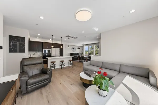 $1,850,000 | 550 Redberry Way, San Jose, CA 95117