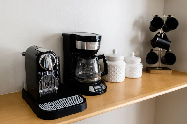 $850,000 | 20 Lake Avenue, Madison Lake, MN 56063