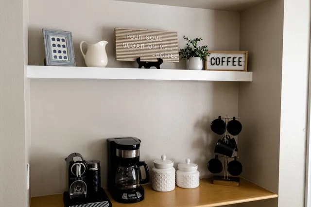 $850,000 | 20 Lake Avenue, Madison Lake, MN 56063