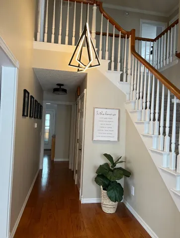 $850,000 | 20 Lake Avenue, Madison Lake, MN 56063