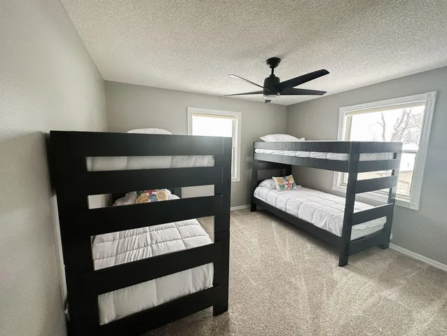 $850,000 | 20 Lake Avenue, Madison Lake, MN 56063