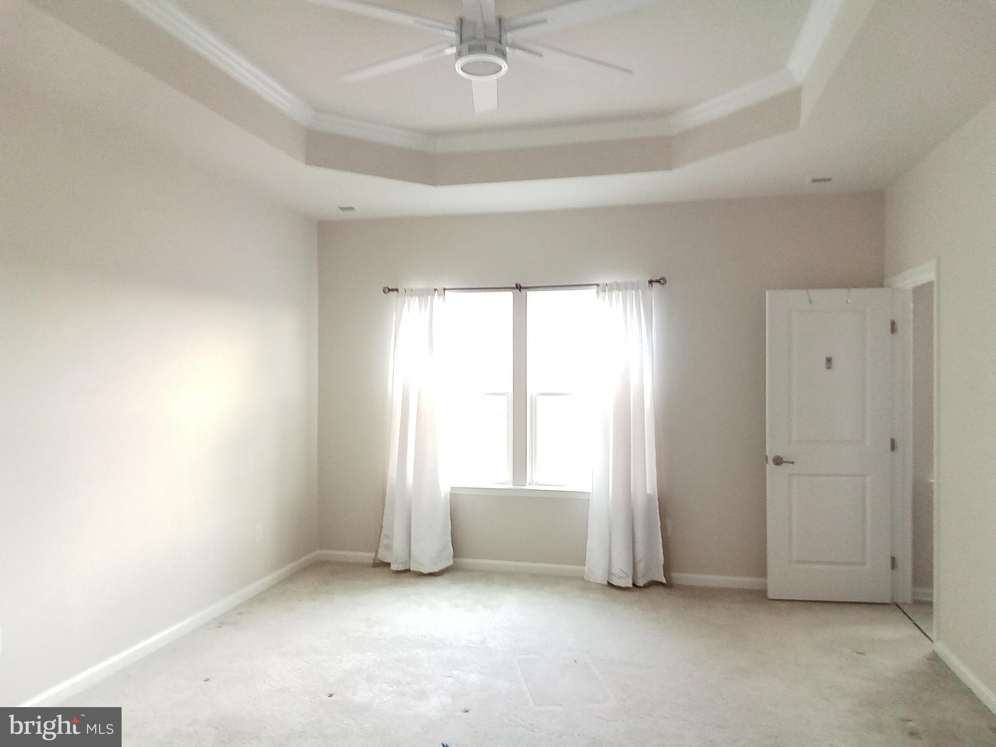 31 Roundstone Run Swedesboro, NJ 08085 - Photo 11 of 16 Master bedroom