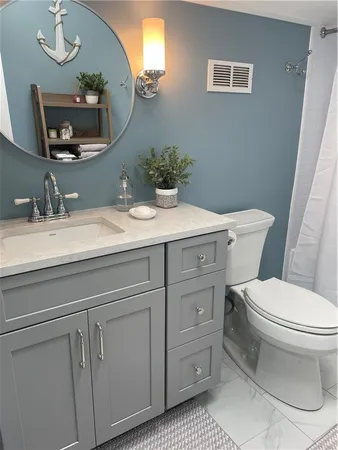 $479,000 | 222 Sweet Allen Farm Road, Unit D3, South Kingstown, RI 02879
