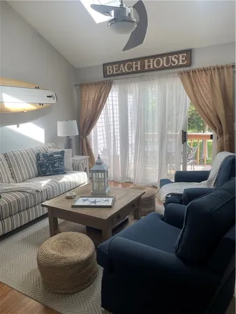 $479,000 | 222 Sweet Allen Farm Road, Unit D3, South Kingstown, RI 02879