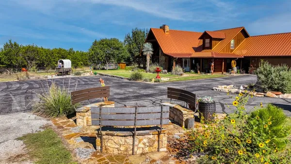 $1,649,000 | 1040 Enchanted Rock Court, Graford, TX 76449