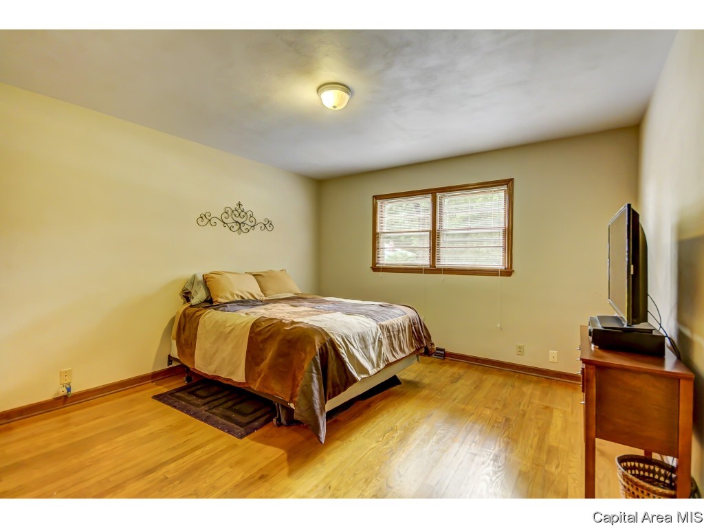 8 Walberta Drive Rochester, IL 62563 - Photo 25 of 29 Gallery Image 25