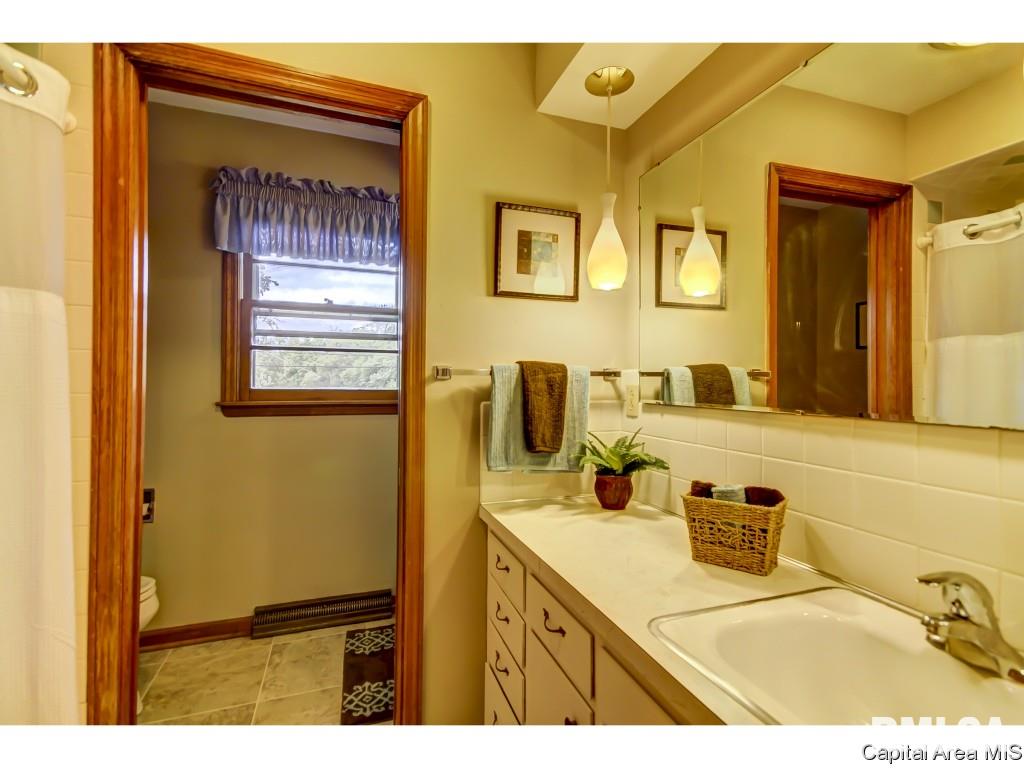 8 Walberta Drive Rochester, IL 62563 - Photo 29 of 29 Gallery Image 29
