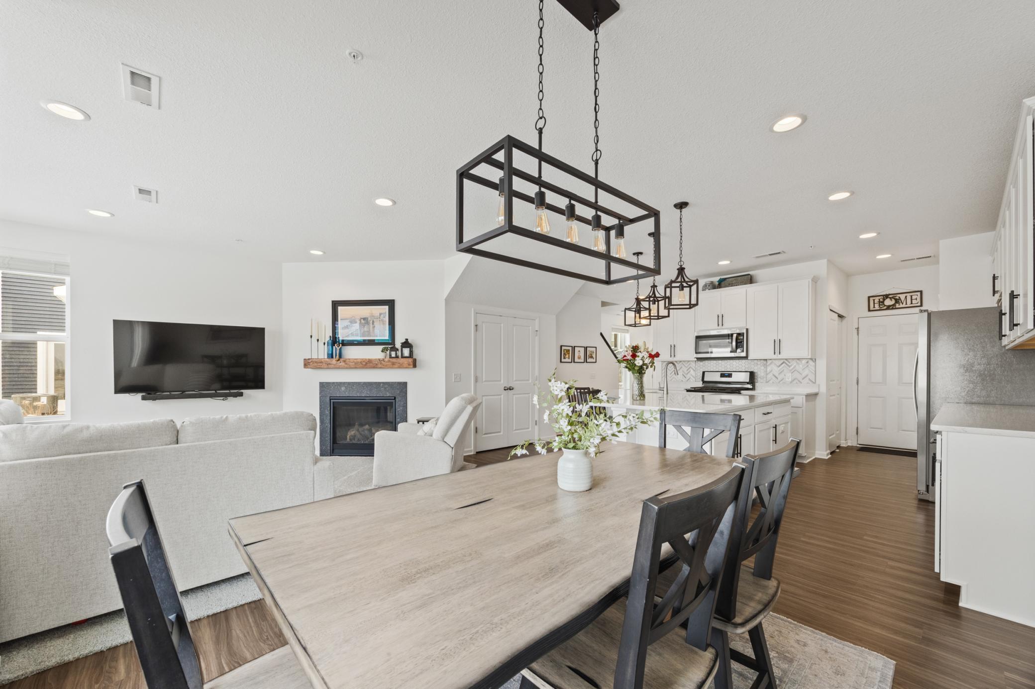 7161 Walnut Grove Way North Maple Grove, MN 55311 - Photo 9 of 30