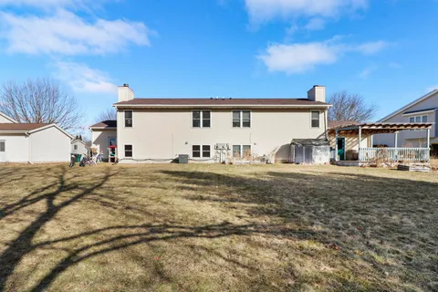 $315,000 | 204 West Clover Lane, Unit B, Cottage Grove, WI 53527