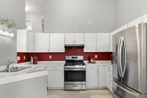 $315,000 | 204 West Clover Lane, Unit B, Cottage Grove, WI 53527