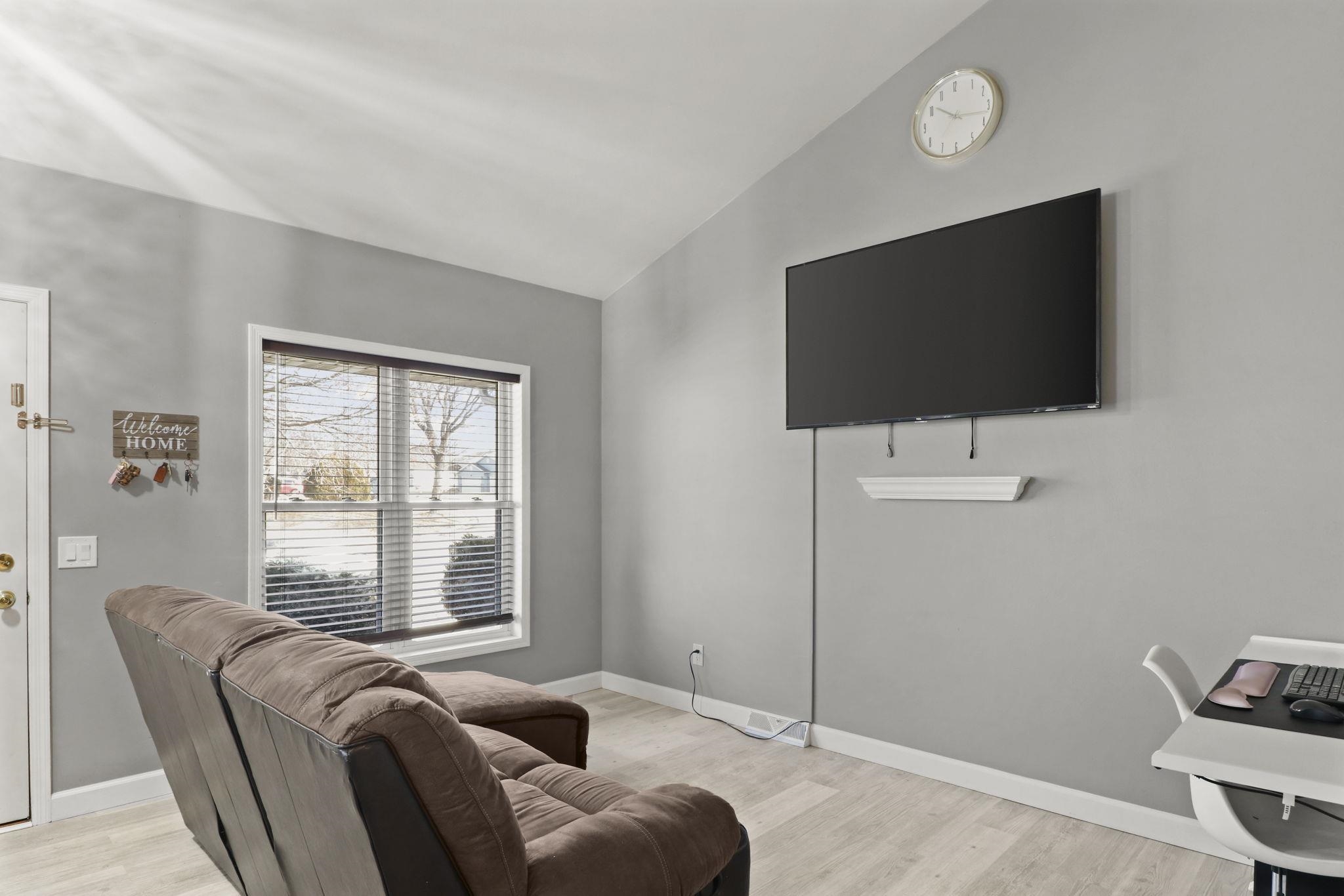 204 West Clover Lane, Unit B Cottage Grove, WI 53527 - Photo 9 of 15