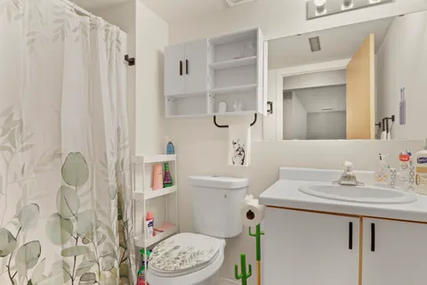 $315,000 | 204 West Clover Lane, Unit B, Cottage Grove, WI 53527