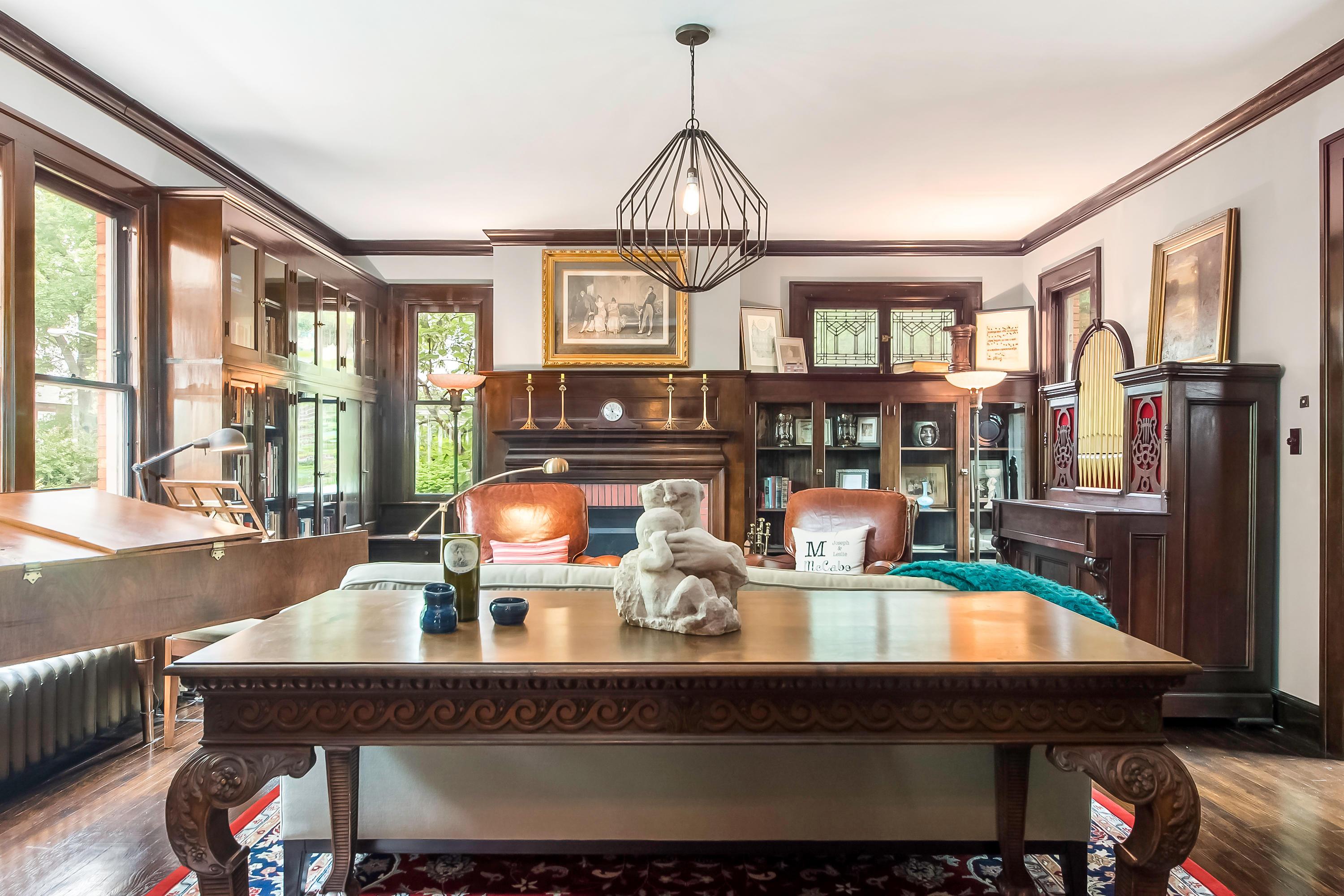 1765 Bryden Road Columbus, OH 43205 - Photo 7 of 43 Gallery Image 7