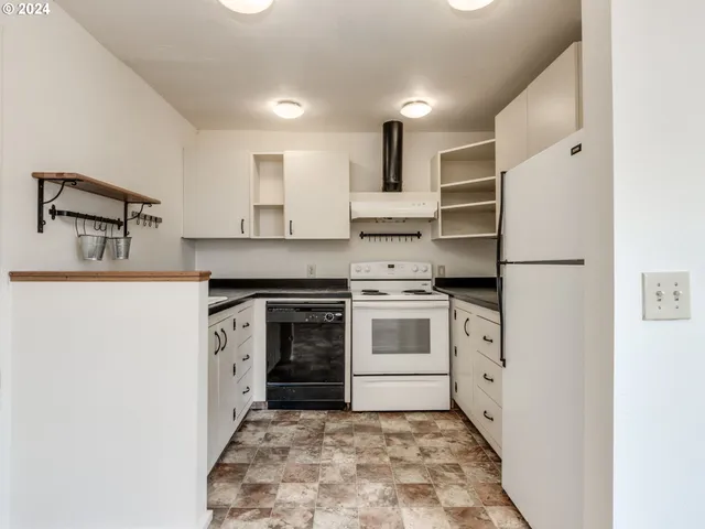 $435,000 | 8511 Southeast Orchard Lane, Happy Valley, OR 97086