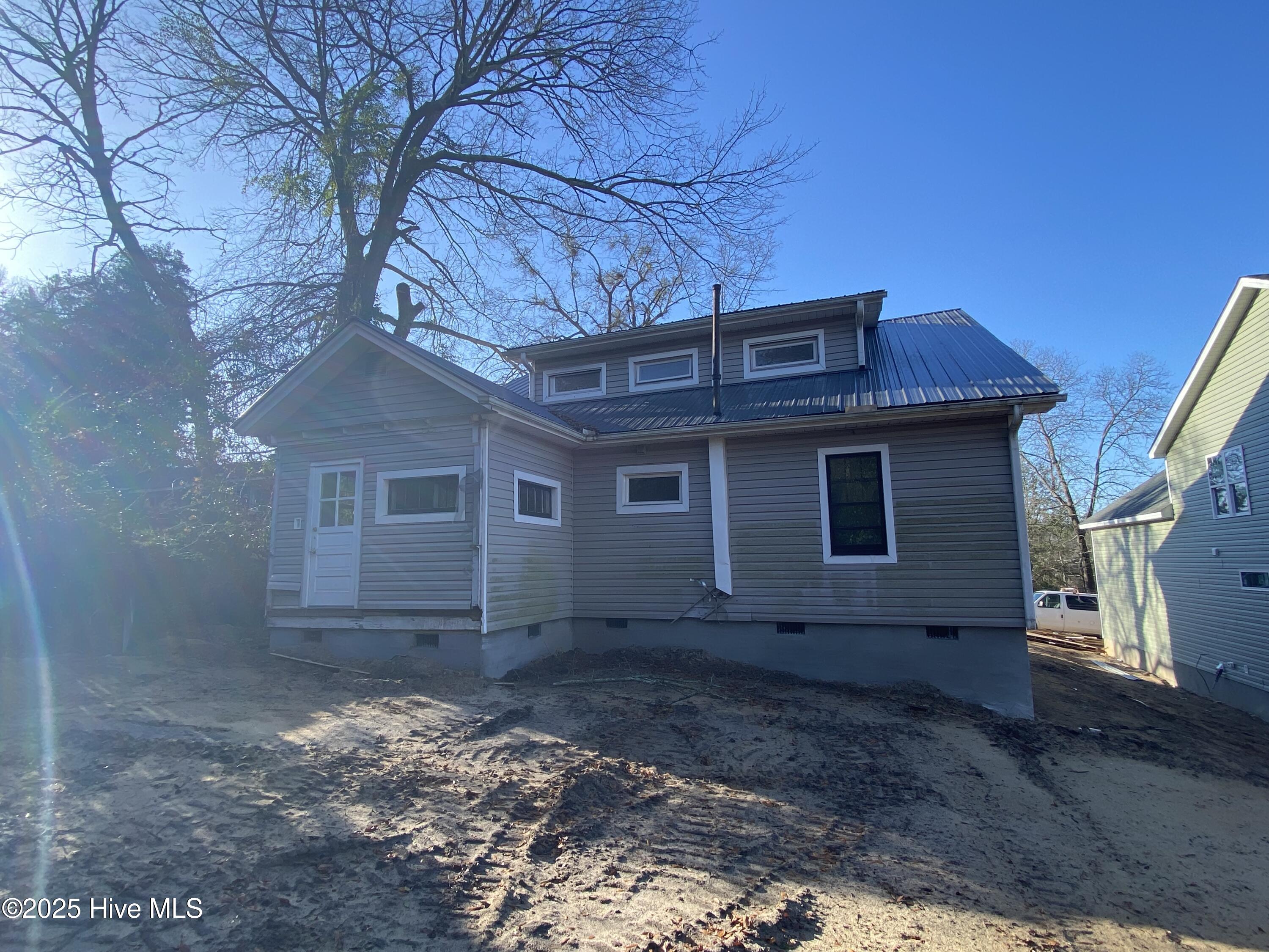 404 Summit Street Aberdeen, NC 28315 - Photo 2 of 13 oldhouse1