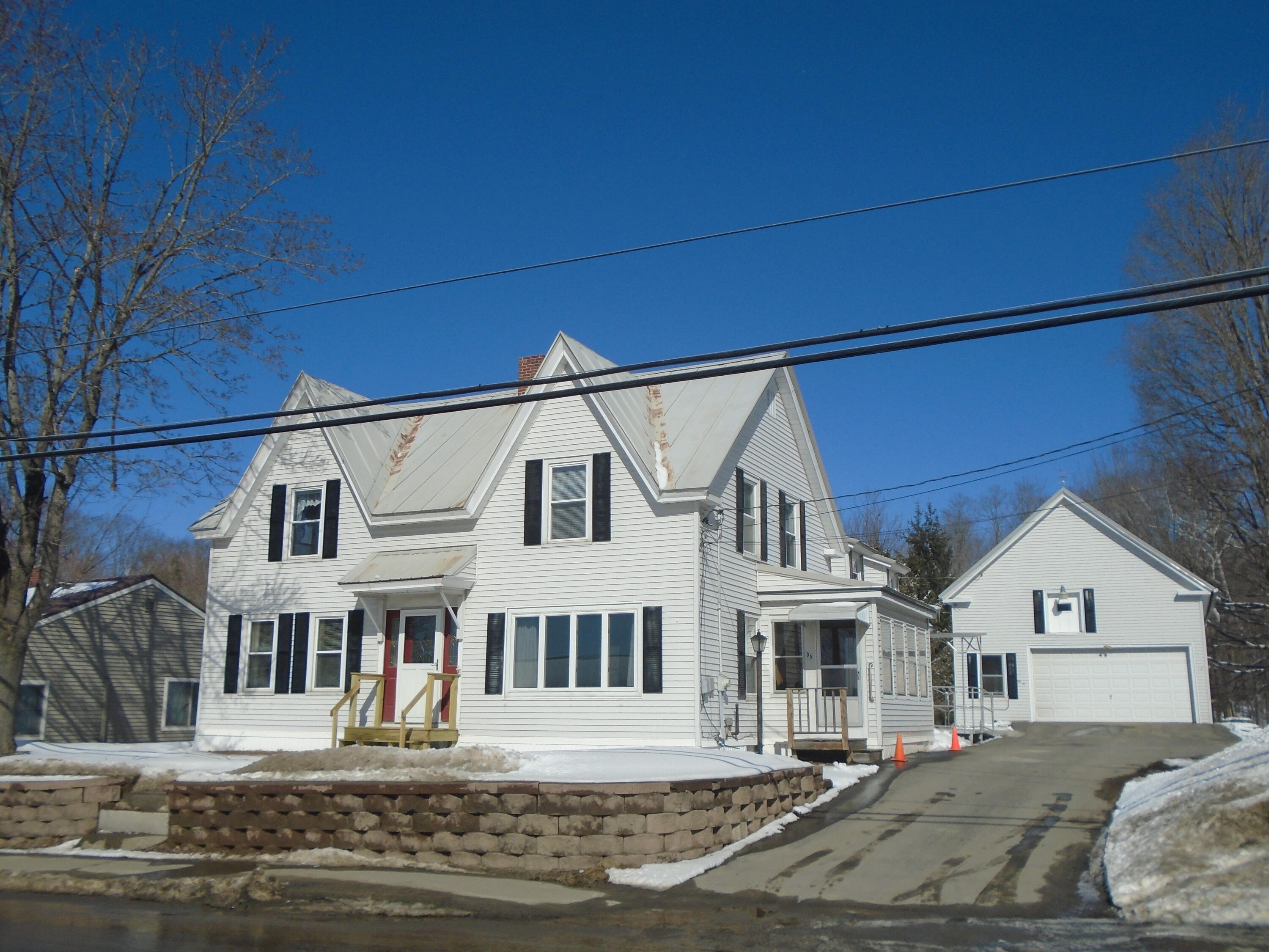 35 Belgrade Road Oakland, ME 04963 - Photo 1 of 39 Front